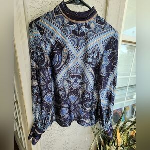 GORGEOUS Satin Like Sweater Top From H & M Blue Paisley